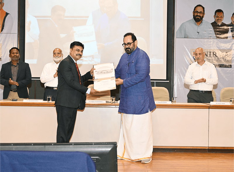 Dr. Rohit Swarup receiving an Award for excellence in the field Education | Explorra Consulting